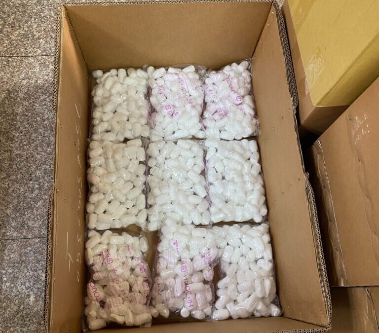 [跨國寄貨] 有蘋果iMAC電腦顯示器能空運嗎? 留學生畢業後如何從美國寄送個人行李回台灣呢? 國際包裹能有保險嗎?
